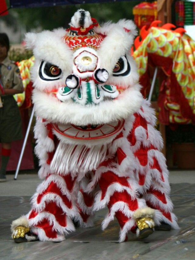 “Unveiling the Year of the Dragon: 5 Must-Known Facts for a Happy Lunar New Year!”